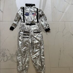 Astronaut costume